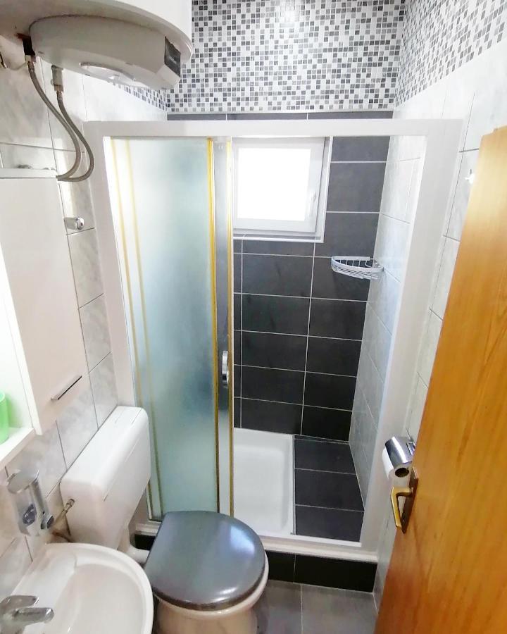Apartmani Buljubasic 巴什卡沃达 外观 照片