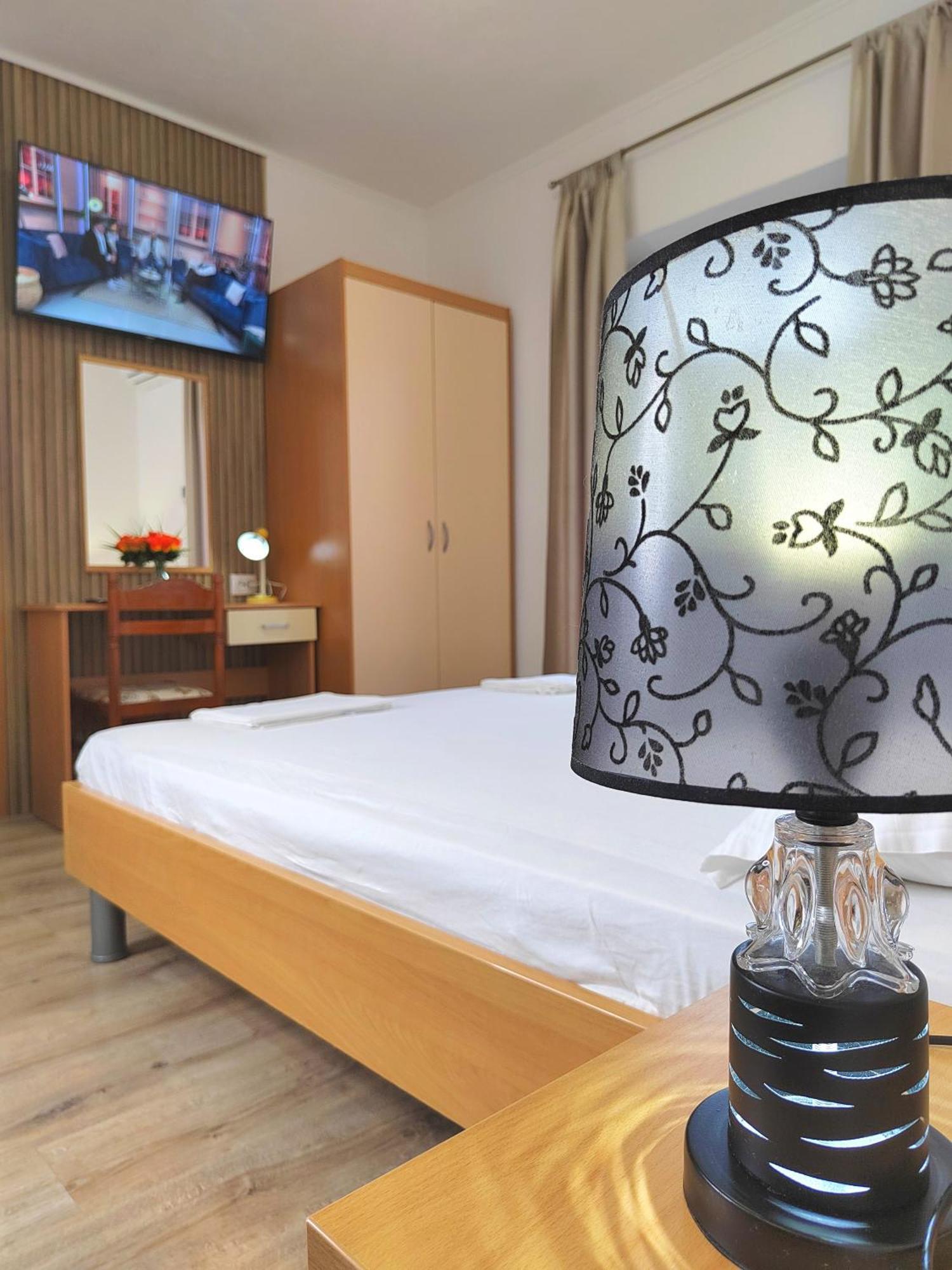 Apartmani Buljubasic 巴什卡沃达 外观 照片