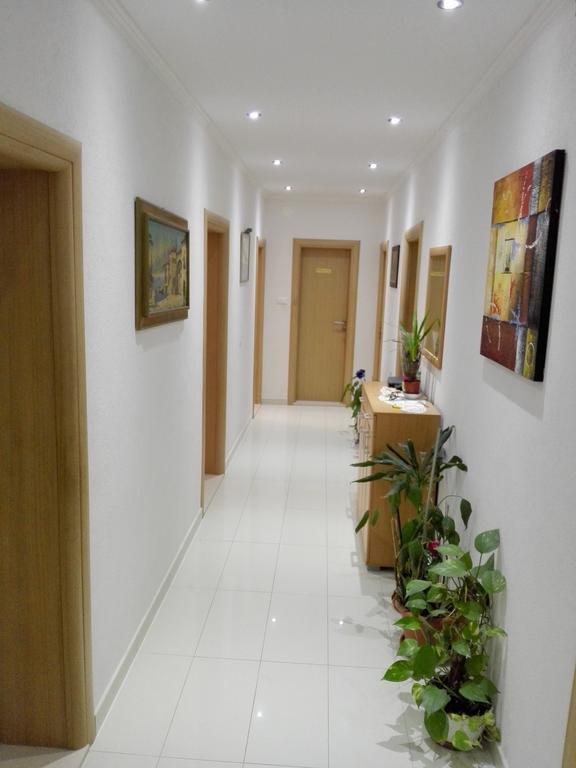 Apartmani Buljubasic 巴什卡沃达 外观 照片